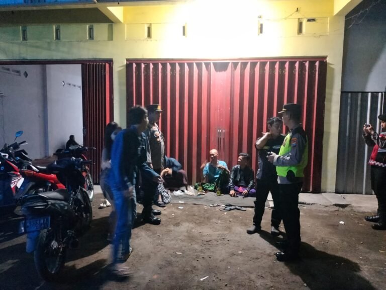 Ciptakan Kondusifitas Wilayah, Polres Pasuruan Gelar Patroli Cipta Kondisi