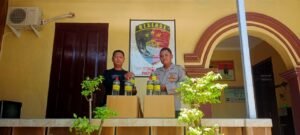Pasca Gempa Polres Tuban bersama BPBD Beri Bantuan Warga Terdampak