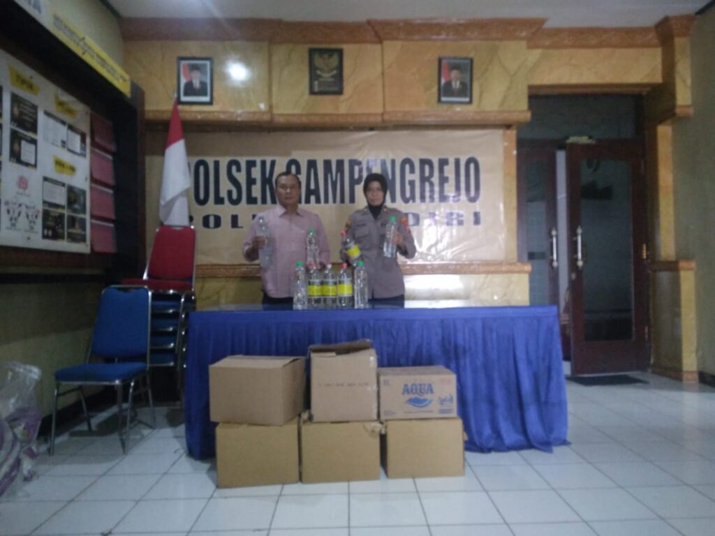 Ops Pekat Semeru 2024, Polisi Kediri Amankan Puluhan Botol Miras Dari 4 Penjual