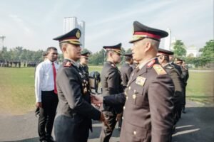 Kapolres Kediri Kota Terima Penghargaan dari Kapolda Jatim di Hari Lahir Pancasila I Juni 2024