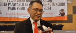 Sebanyak 44 PKD Dilantik Bawaslu Kota Kediri, Siap Tancap Gas Awasi Pilkada 2024.Ketua Bawaslu: Dua Kelurahan Rekrutmen Ulang!!!