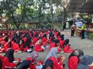 Polisi Kediri Sosialisasi di Sekolah Ajak Pelajar Lebih Aktif Jaga Kamtibmas