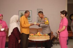 Polres Kediri Kota Gelar Anjangsana Purna Polri , Peringati Hari Bhayangkara ke-78