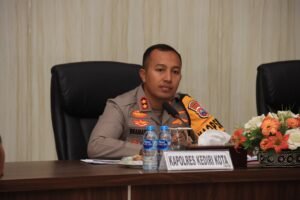 Polres Kediri Kota  Siagakan Ratusan Personel Gabungan untuk Pengamanan Suran Agung