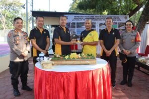 Kapolres Kediri Kota Resmikan Lapangan Tenis Bhayangkara