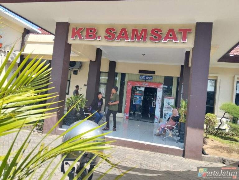 Tingkatkan Kepatuhan Wajib Pajak,Samsat Kediri Kota Terus Berkomitmen Perbaiki Mutu Pelayanan