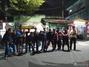 Hal Unik Terjadi Saat Sat Samapta Polres Kediri Kota Bubarkan Pemuda Pesta Miras, Bukanya Takut Justru Minta Foto Bareng!