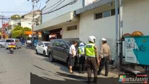Tanggapi Keluhan Masyarakat Perihal Kemacetan Yang di Sebabkan Parkir Liar,Ini Tindakan Satlantas Polres Kediri Kota!
