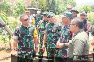 Kunjungi Titik Sasaran TMMD 122 Aster Kasat Di Sambut Hangat Oleh Dansatgas