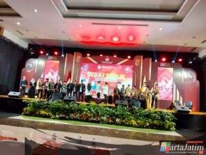 Dua Paslon Bupati dan Wakil Bupati Kediri Ikuti Debat Publik Perdana Pilkada 2024 di IKCC