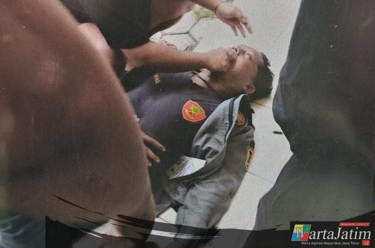 Pilkada 2024 Berduka!! Di Duga Kelelahan,Sat Linmas Meninggal Saat Proses Pungut Hitung Berlangsung