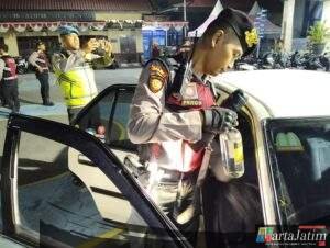 Tekan Angka Kriminalitas Jelang Pilkada 2024,Polres Kediri Kota Gelar Operasi Cipkon.Sebotol Kuntul Ditemukan Dari Laci Mobil