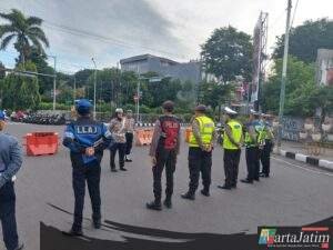 Satlantas Polres Kediri Kota Amankan Car Free Day di Jalan Dhoho