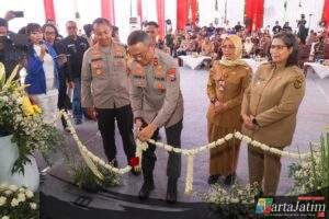 Kapolda Jatim Resmikan GOR Bulutangkis Polres Kediri Kota