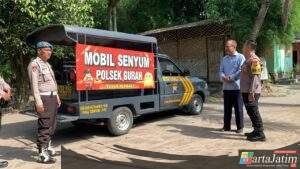 Mobil Senyum Polsek Gurah Bagikan Makan Bergizi Gratis Tiap Hari Jumat,Di Sambut Antusias Warga