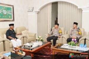 Jelang Idul Fitri, Kapolres Kediri Kota Silaturahmi ke Ketua Umum Majelis Ulama Indonesia