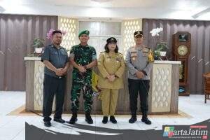 Perubahan RUU Nomor 34 Tahun 2004 Tentang Tentara Nasional Indonesia Oleh Akhir Kristiono ST.SH.MH ( c ) Kepala Forum Kader Bela Negara Bakorda Kediri Raya