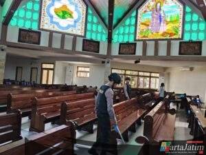 Jelang Jumat Agung Sat Samapta Polres Kediri Kota Sterilisasi Sejumlah Gereja