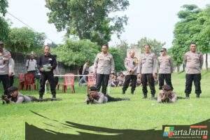 Polres Kediri Kota Gelar Latihan Menembak, Tingkatkan Kemampuan dan Kedisiplinan
