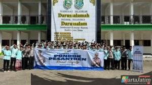 Satlantas Polres Kediri Gelar Coaching Clinic  Road Safety Di Ponpes Darusalam Kepung