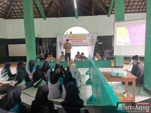 Polres Kediri Kota Gelar Coaching Clinic Road Safety di Ponpes Al Amin