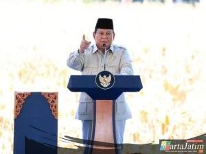 Presiden Apresiasi Peran Polri dan Koperasi dalam Panen Raya Jagung di Bengkayang