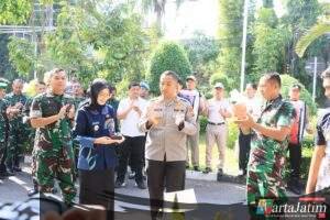 Surprise Ulang Tahun Penuh Haru untuk Wali Kota Kediri dari TNI-Polri