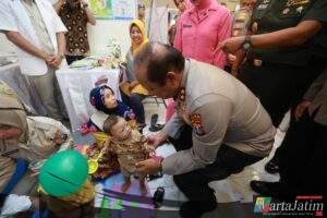 Polda Jatim Gelar Bakti Kesehatan Serentak Sambut Hari Bhayangkara ke -79 Tahun 2025
