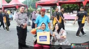 Polres Nganjuk Gelar Bakti Sosial Car Free Day, Wujud Nyata Pelayanan Publik di HUT Bhayangkara ke-79