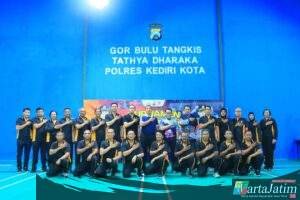 Meriahkan Hari Bhayangkara ke-79, Kapolres Kediri Kota Buka Turnamen Bulu Tangkis