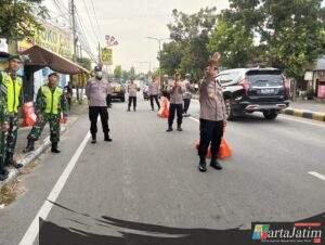 Sinergitas Polres Madiun bersama TNI Siagakan Ratusan Personel Jaga Kondusifitas Satu Suro