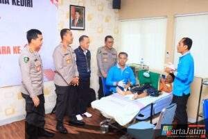 Sambut Hari Bhayangkara 79, Polres Kediri Kota Bersama RS Bhayangkara Kediri Dan Bank BTN Gelar Khitanan Gratis 