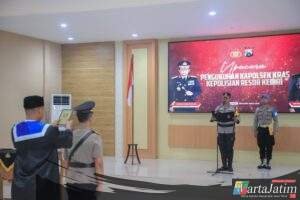 Pimpin Upacara Pengukuhan Kapolsek Kras, Kapolres Kediri Tekankan Profesionalisme dan Pelayanan Publik