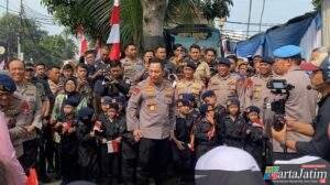 Resmikan SPPG di Mako Brimob Depok, Kapolri Disambut Brimob Cilik