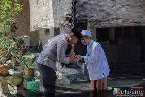 Kapolres Kediri Kunjungi Ponpes Roudlotul Ulum, Pererat Silaturahmi dengan Tokoh Agama