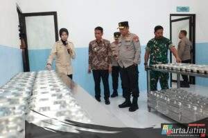 Kapolda Jatim Resmikan SPPG Polres Bojonegoro, Dukung Program Nasional MBG