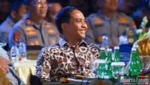 Menhut Puji Polisi Teladan Penerima Hoegeng Awards 2025: Luar Biasa, Keren Sekali!