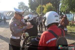 Polres Probolinggo Gunakan ETLE Statis dan Mobile Untuk Penindakan Pelanggar Lalin di Operasi Patuh 2025