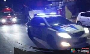 Lakukan Pengawalan Polres Jember Perlancar Jalur Pendistribusian BBM, Masyarakat Dihimbau Tidak Panic Buying