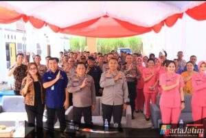 Tingkatkan Kesejahteraan Anggota, Kapolres Kediri Kota  Resmikan Perumahan   Grand Dharaka