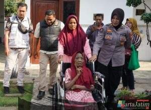 Polres Probolinggo Fasilitasi Penjemputan Ibu Nortaji yang Sempat Dirawat di Griya Lansia Malang