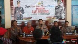 Kapolres Nganjuk Tegaskan Pentingnya Peran Warga dalam Menjaga Kamtibmas di Kecamatan Sawahan