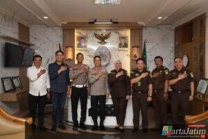 Kapolres Kediri Kota Lakukan Kunjungan Kerja ke Kejaksaan Negeri Kota Kediri, Perkuat Sinergi Penegakan Hukum dan Stabilitas Keamanan