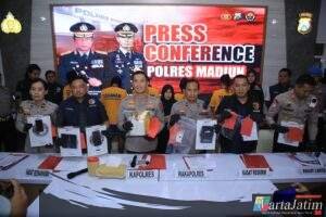 Polres Madiun Berhasil Bongkar Jaringan Narkoba, 4 Tersangka dan 1,1 Kg Sabu Disita