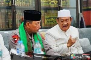 Kapolri Temui Gus Ubed di Ponpes Langitan Jatim, Jaga Silaturahmi dengan Ulama