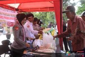 Polres Probolinggo bersama Bulog Gelar Pasar Murah di Hari Juang Polri Siapkan 44 Ton Beras