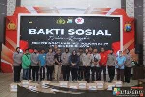Polwan Polres Kediri Kota Gelar Bakti Sosial Sambut Hari Jadi ke-77