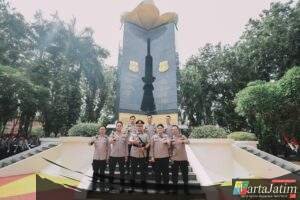 Kapolres Kediri Ikuti Upacara Hari Juang Polri di Monumen Perjuangan Surabaya