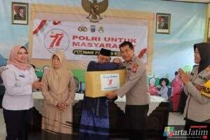 Sambut HUT Polwan, Polres Kediri Gelar Baksos di Panti Wreda