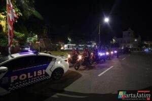 Harkamtibmas, Polda Jatim Gelar Patroli Skala Besar Jamin Rasa Aman Warga Masyarakat